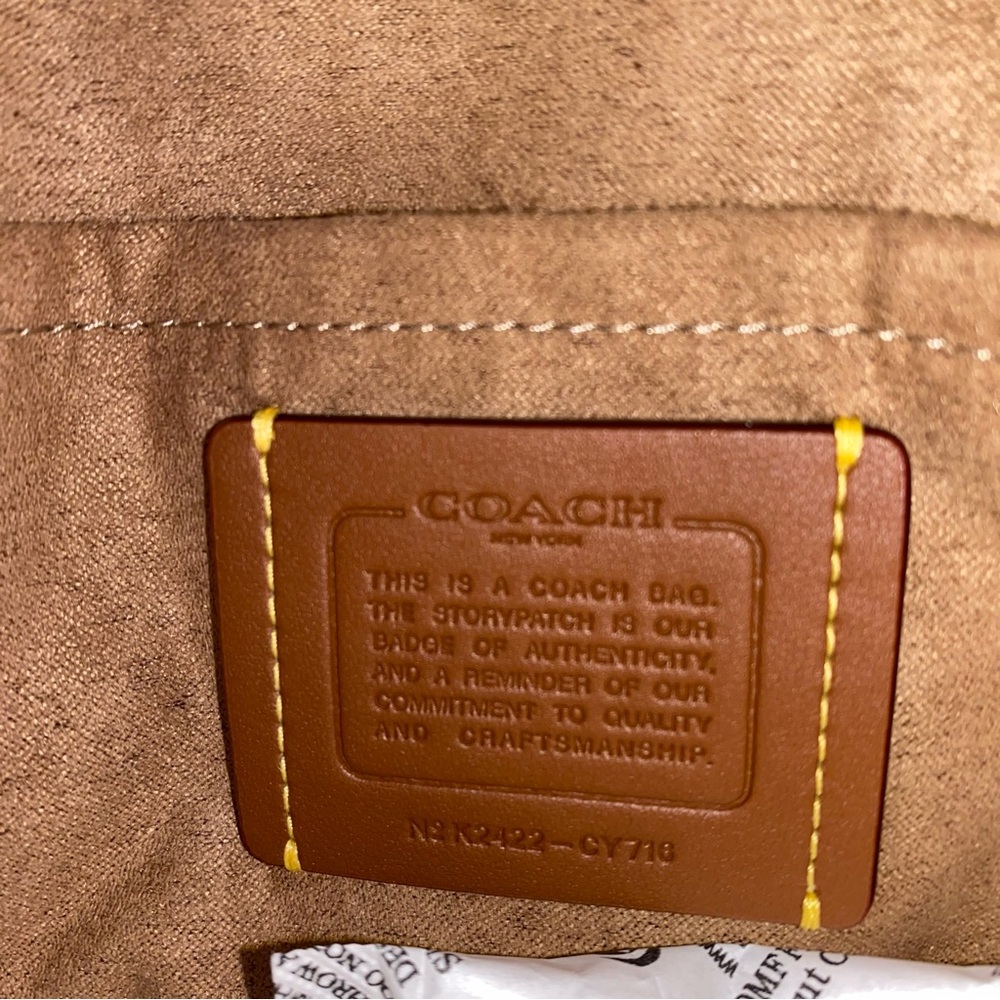 Coach Cherry 🍒 print signature Klare mini purse New - Picture 7 of 15